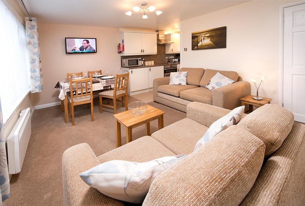 Trelawne Manor Holiday Park Looe Extérieur photo
